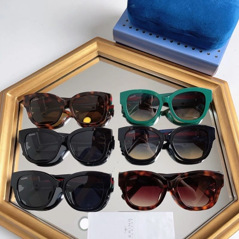 Gucci Sunglasses Durable 280012