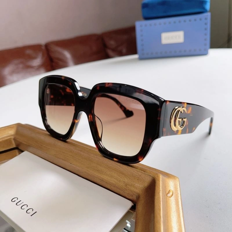 SmartChoice Gucci Sunglasses 280000