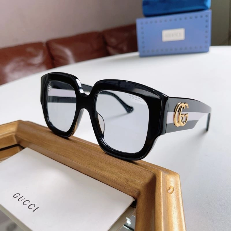 SmartChoice Gucci Sunglasses 280000