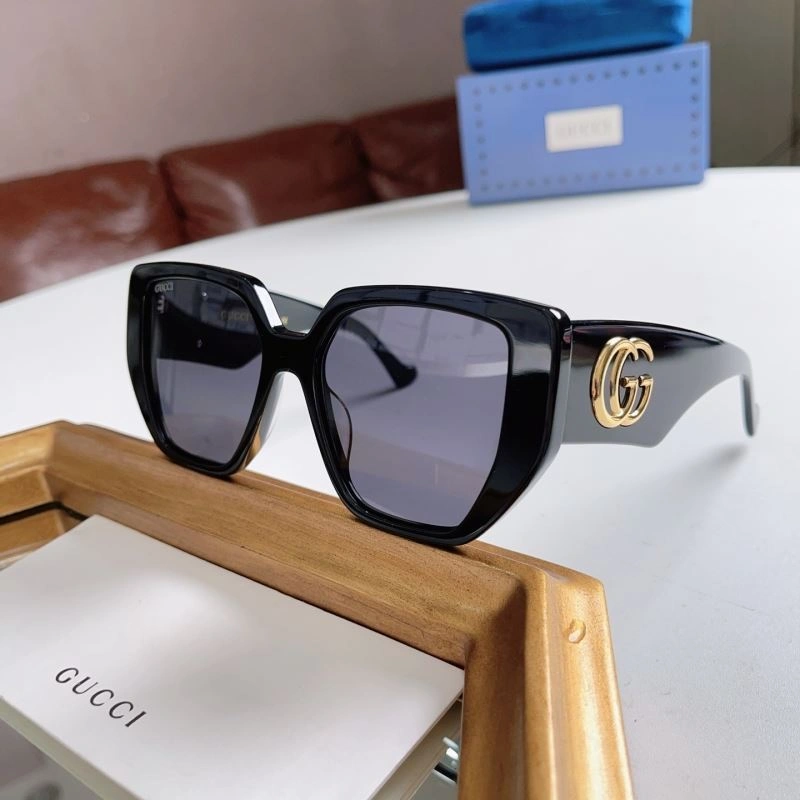 Gucci Sunglasses Flexible 280019