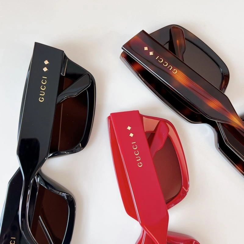 Chic Gucci Sunglasses 279996
