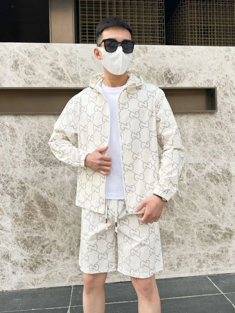 Efficient Gucci Sunscreen Jacket 126213