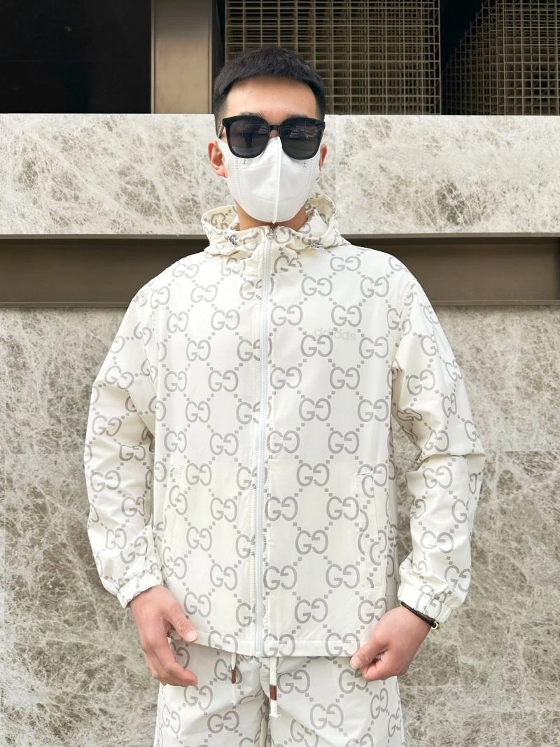 Efficient Gucci Sunscreen Jacket 126213
