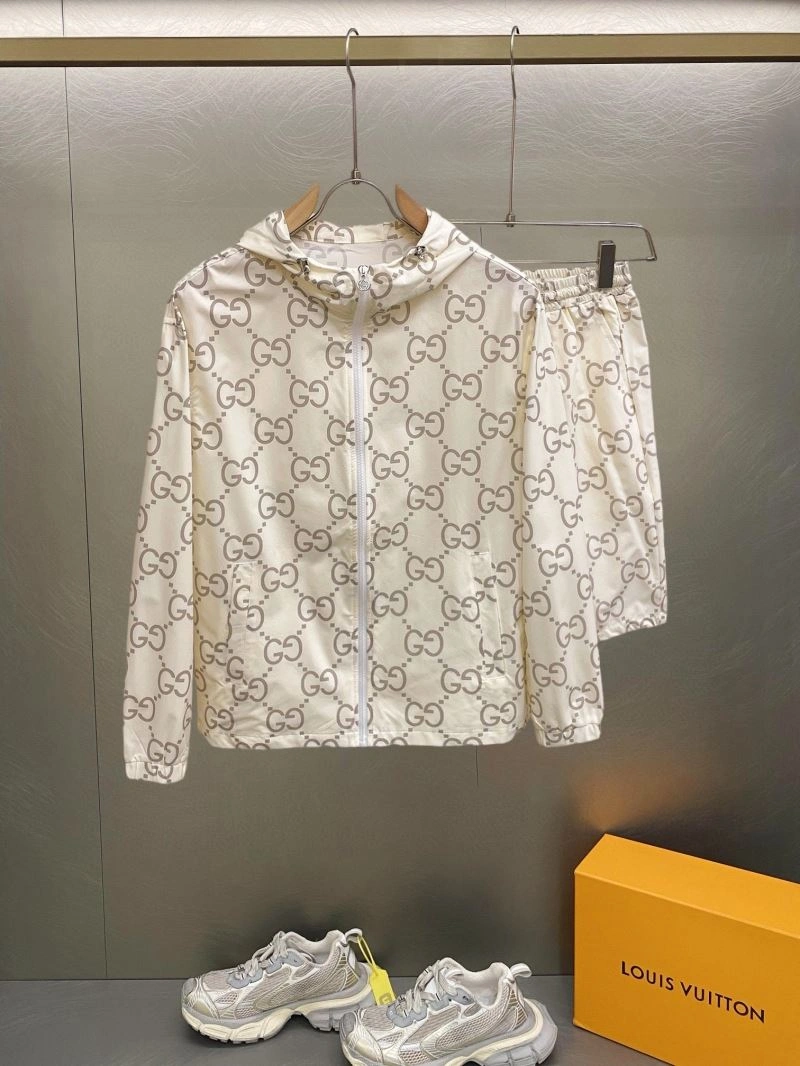 Snug Gucci Sunscreen Jacket 125788