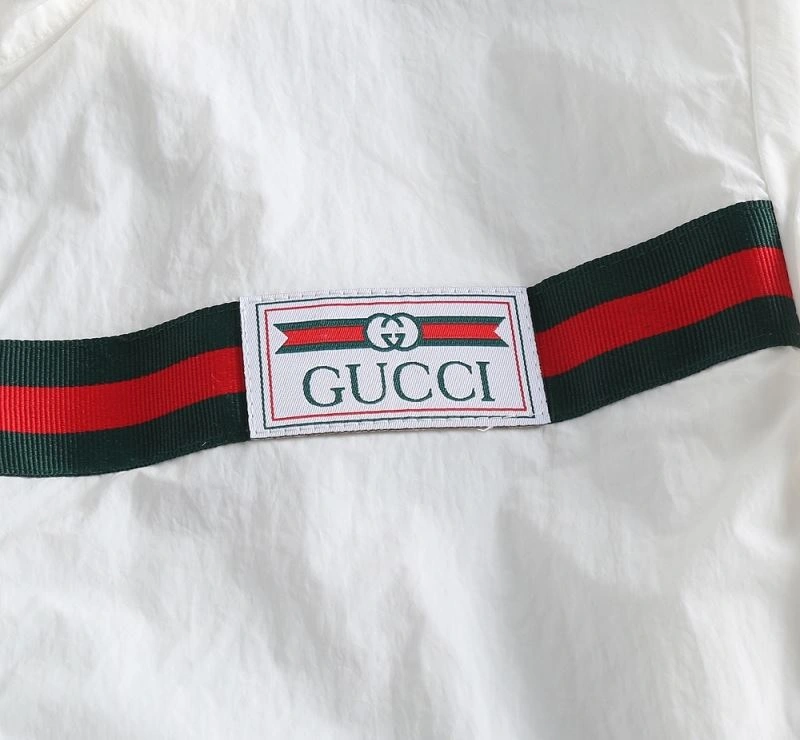 Gucci Sunscreen Jacket Cozy 125791