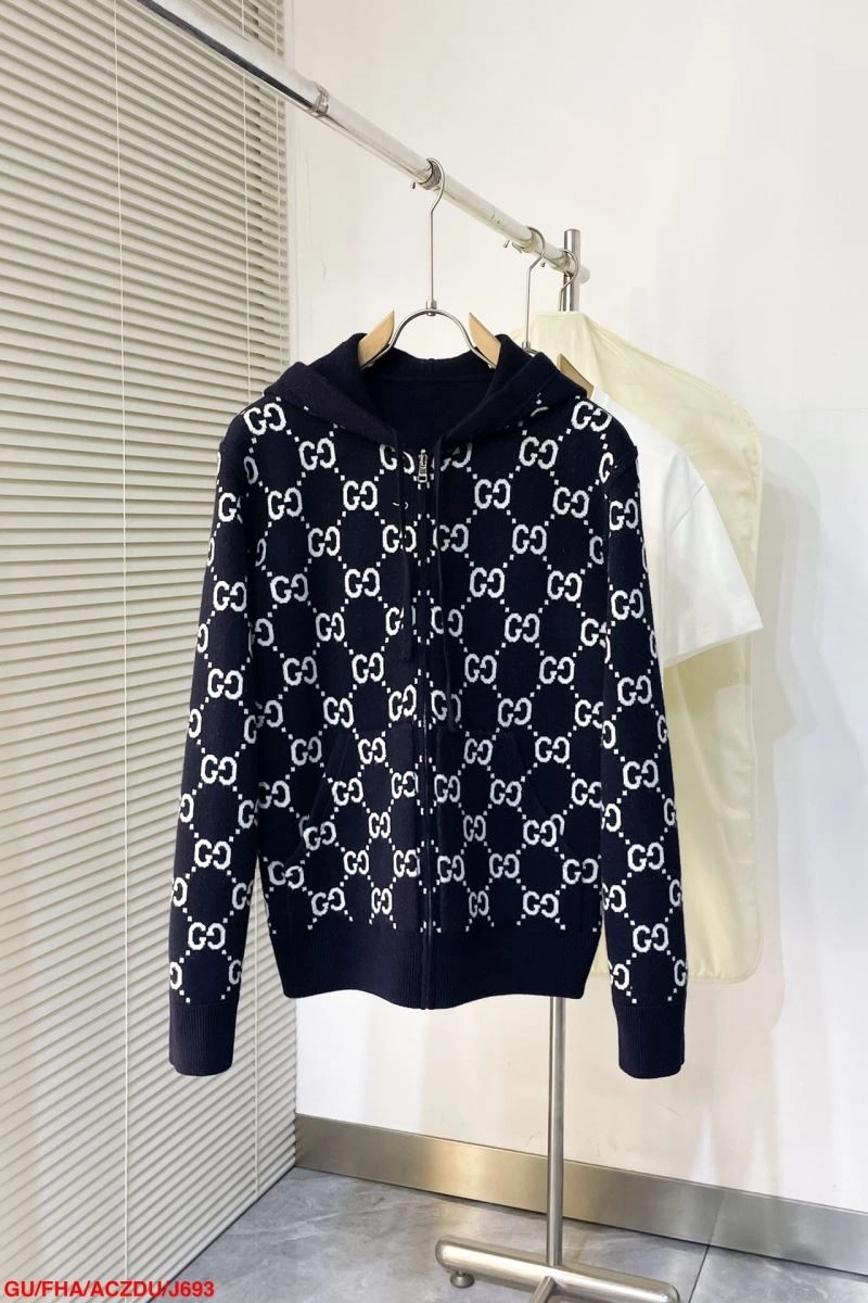Bold Gucci Sweaters 128789