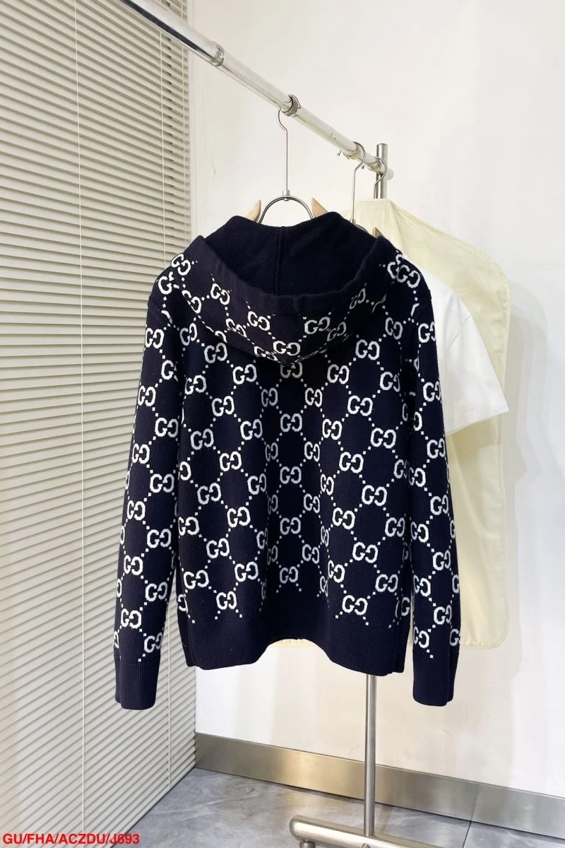 Bold Gucci Sweaters 128789