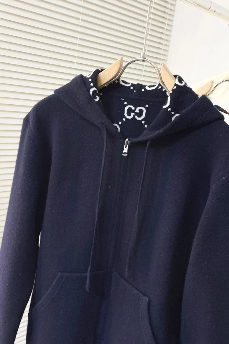 Bold Gucci Sweaters 128789