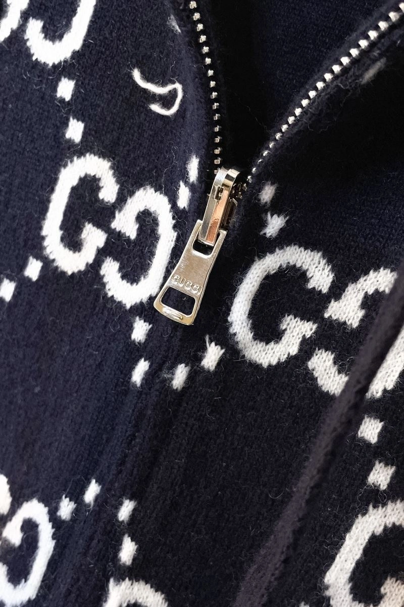 Bold Gucci Sweaters 128789