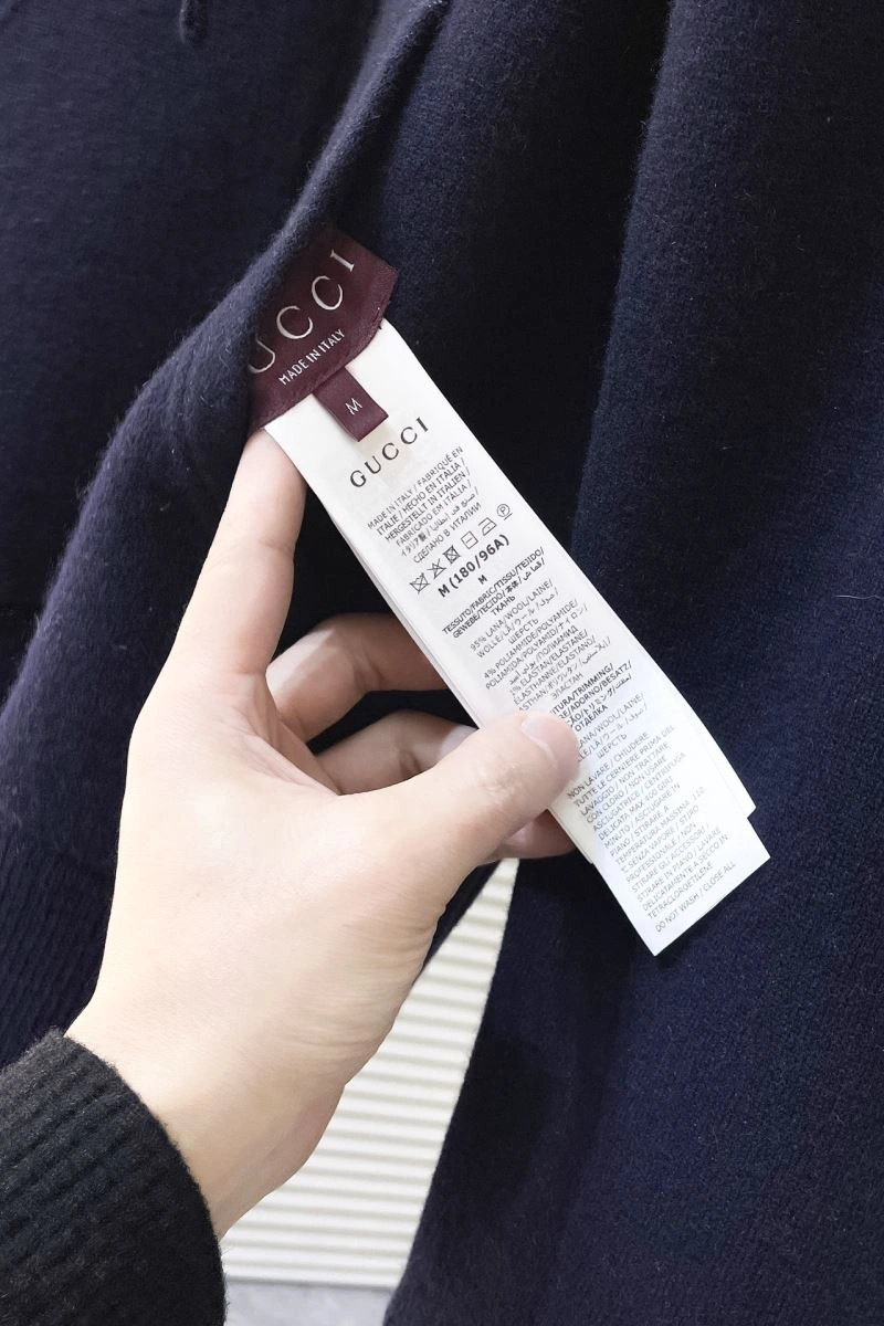 Bold Gucci Sweaters 128789