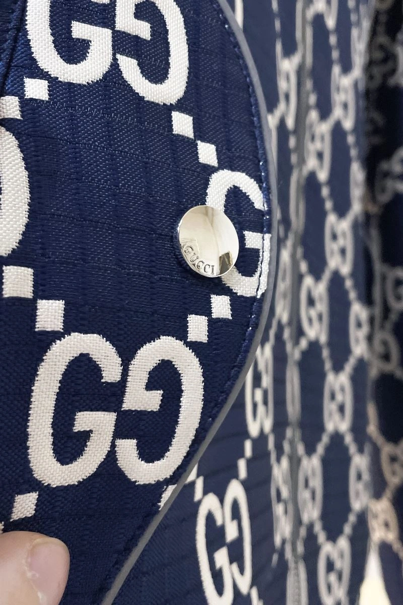 DailyWear Gucci Sweaters 128793