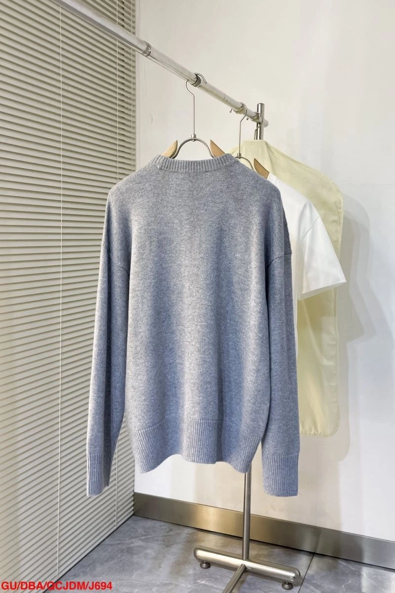 ModernLook Gucci Sweaters 128776