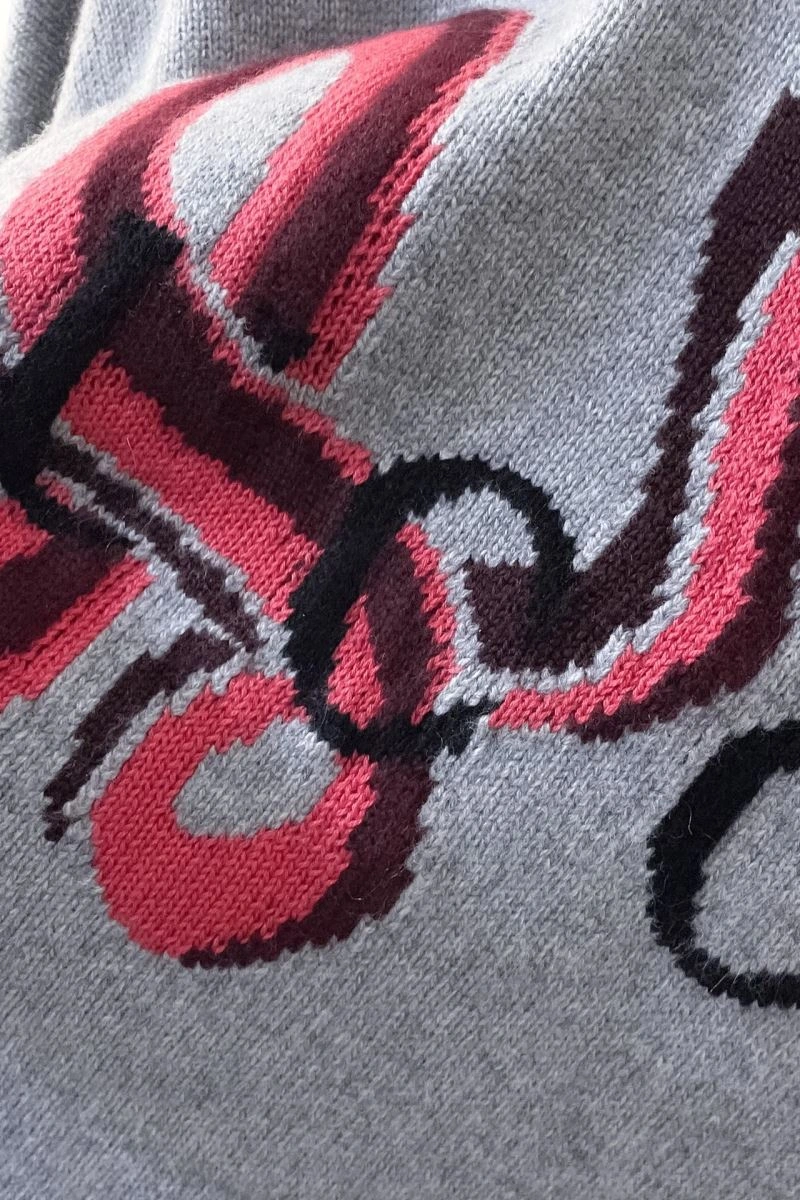 ModernLook Gucci Sweaters 128776