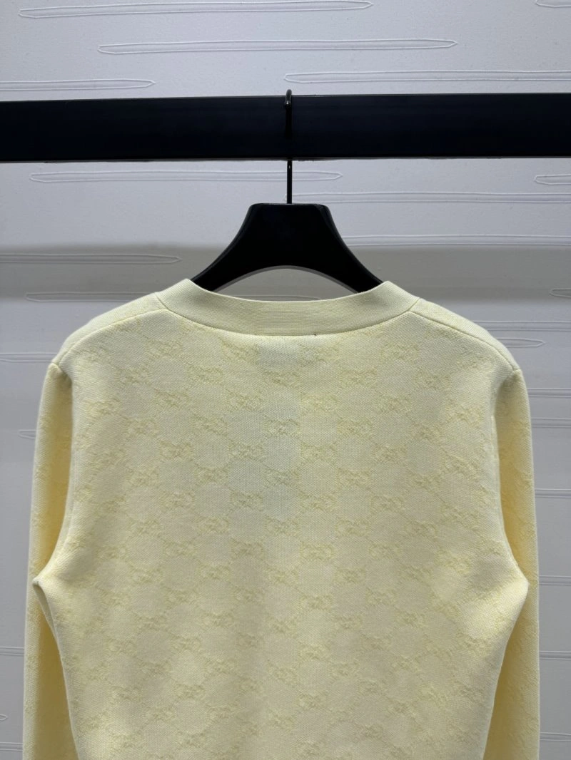 Bold Gucci Sweaters 124601