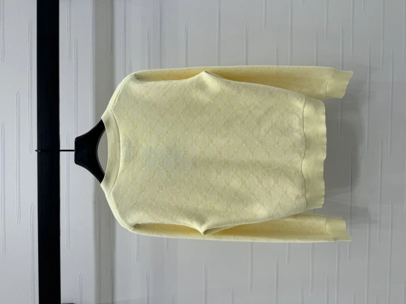 Bold Gucci Sweaters 124601