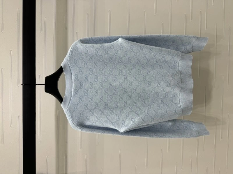 WaterResistant Gucci Sweaters 124599