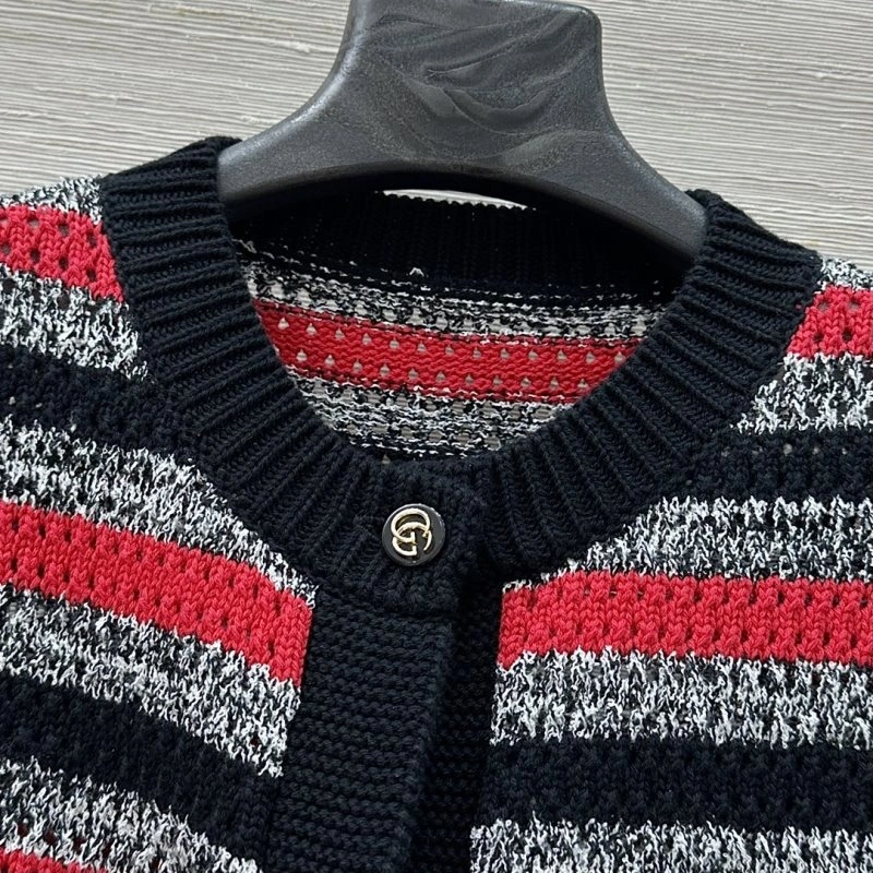 Cozy Gucci Sweaters 124901