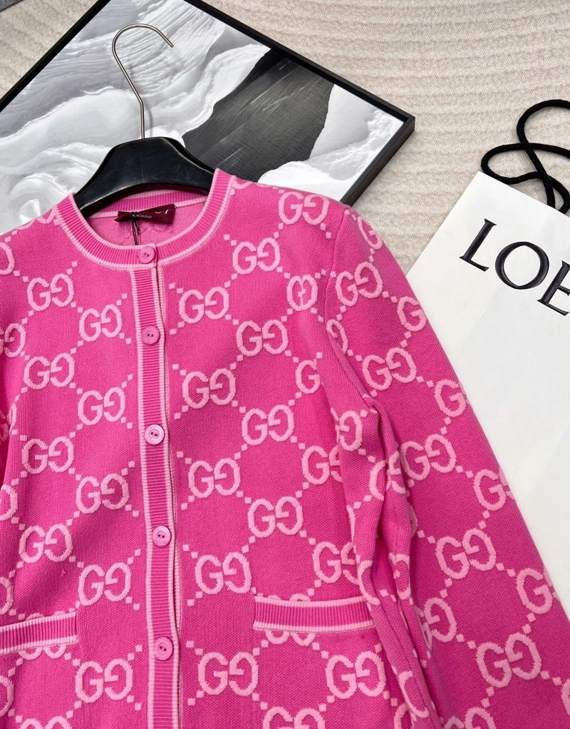 Gucci Sweaters Chic 124383
