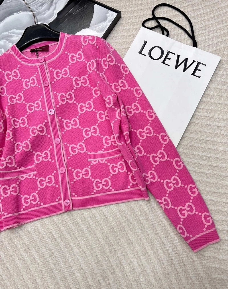 Gucci Sweaters Chic 124383