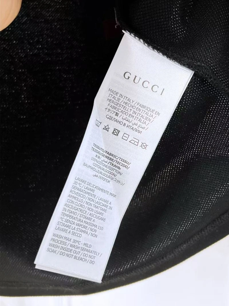 Gucci T-Shirts Youthful 125129