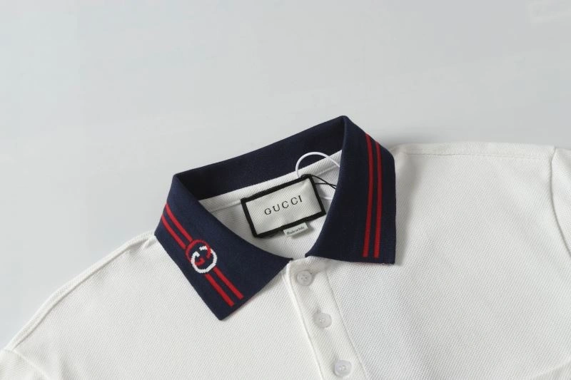 Gucci T-Shirts Soft 128639