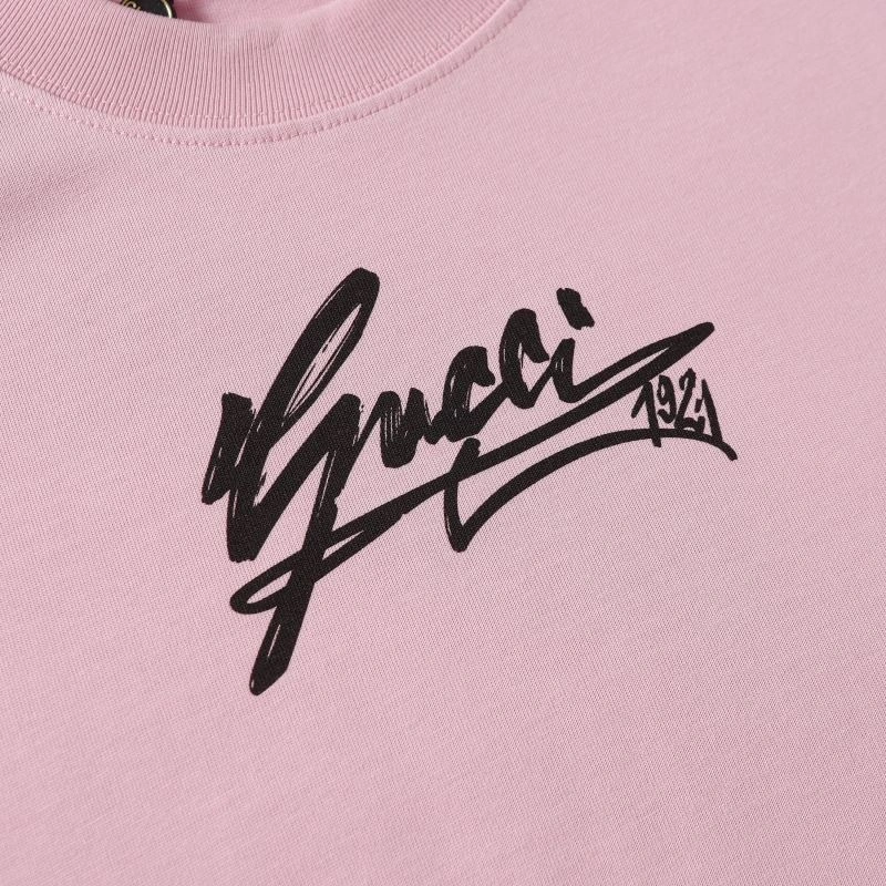 Gucci T-Shirts OnTrend 124273