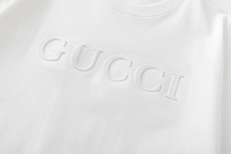 Sleek Gucci T-Shirts 128967