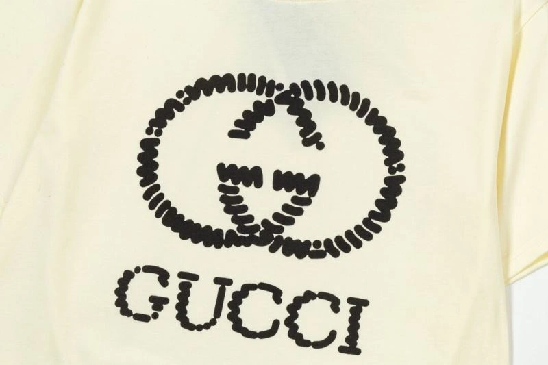 Gucci T-Shirts UrbanChic 125106