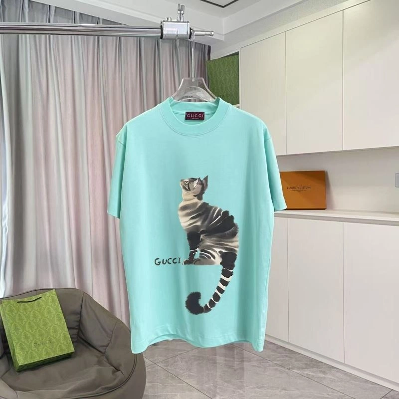 Unisex Gucci T-Shirts 125108