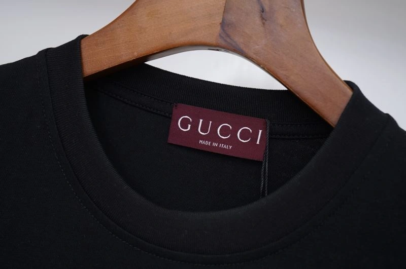 Gucci T-Shirts FashionForward 125099