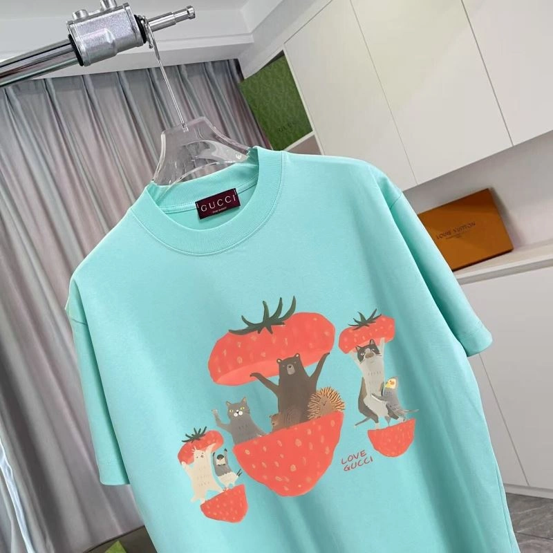 WellDesigned Gucci T-Shirts 125095