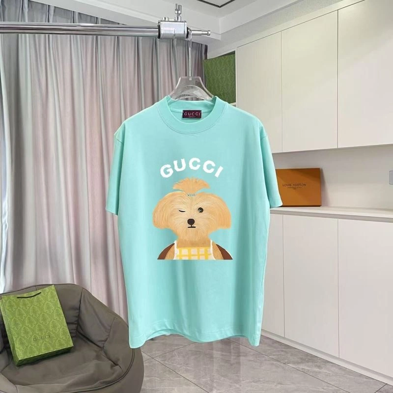 Unisex Gucci T-Shirts 125084