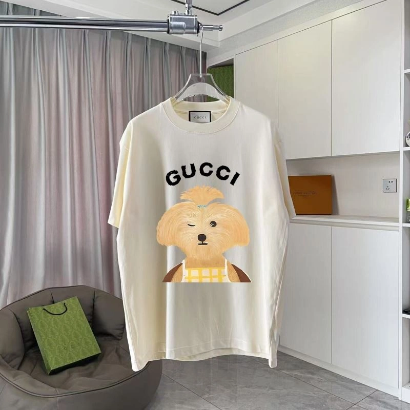 Unisex Gucci T-Shirts 125084