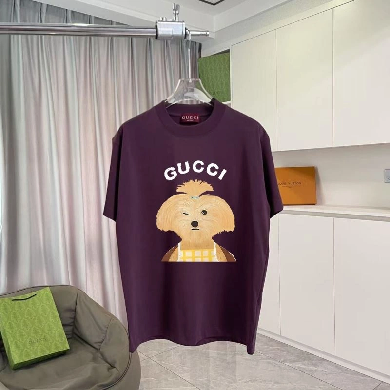 Unisex Gucci T-Shirts 125084