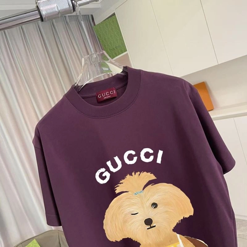 Unisex Gucci T-Shirts 125084