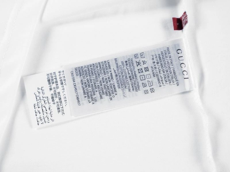 Gucci T-Shirts Soft 128484