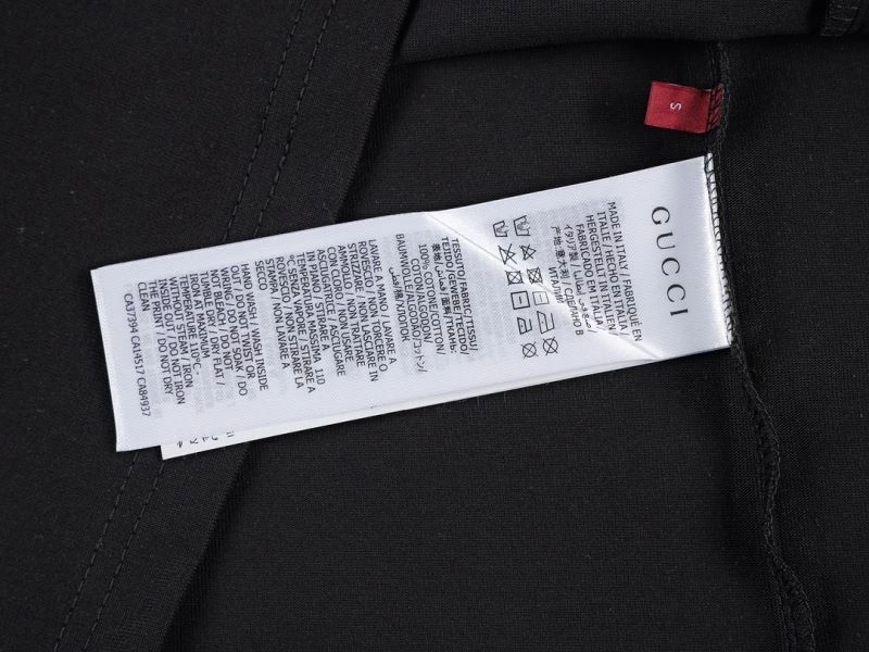 Bold Gucci T-Shirts 128482