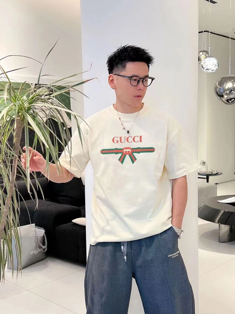 TravelReady Gucci T-Shirts 128467