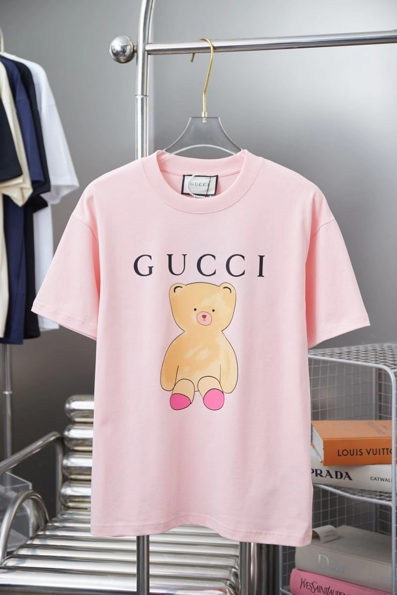 Sophisticated Gucci T-Shirts 128458