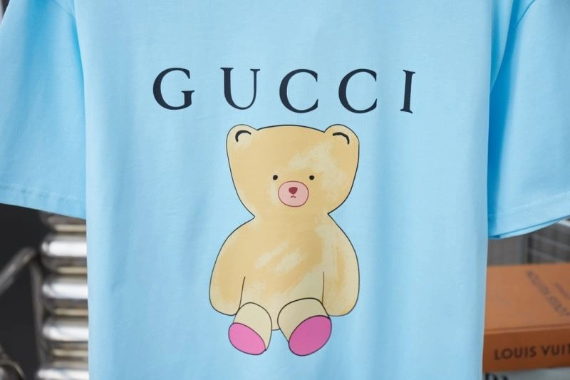 Neat Gucci T-Shirts 128448