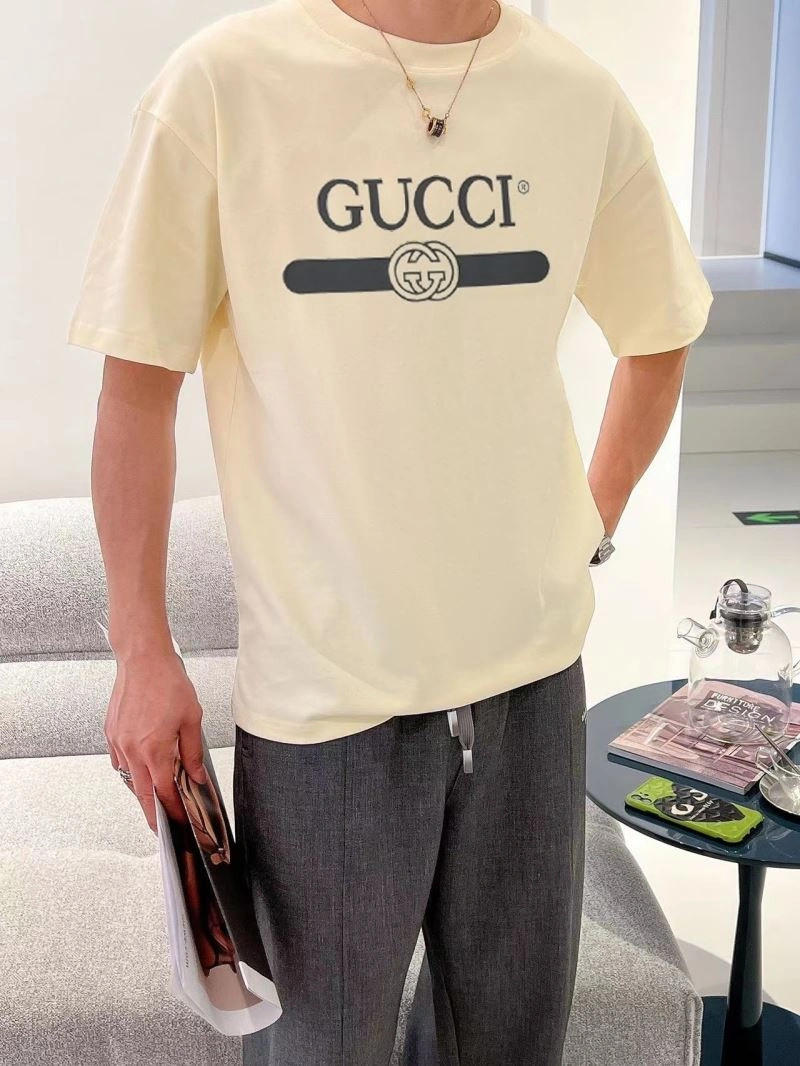 Gucci T-Shirts Breathable 128460