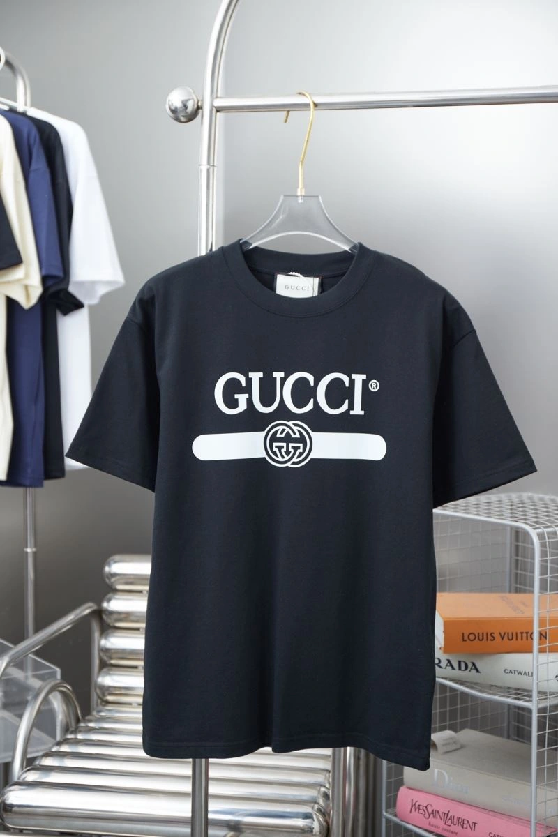 Gucci T-Shirts Comfortable 128445