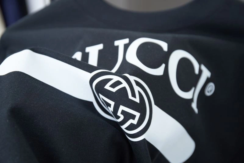Gucci T-Shirts Comfortable 128445