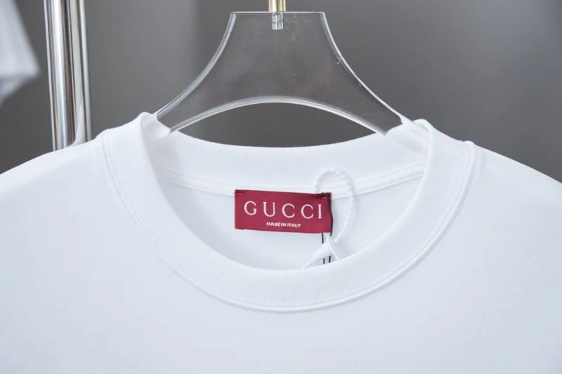 Gucci T-Shirts Durable 128472