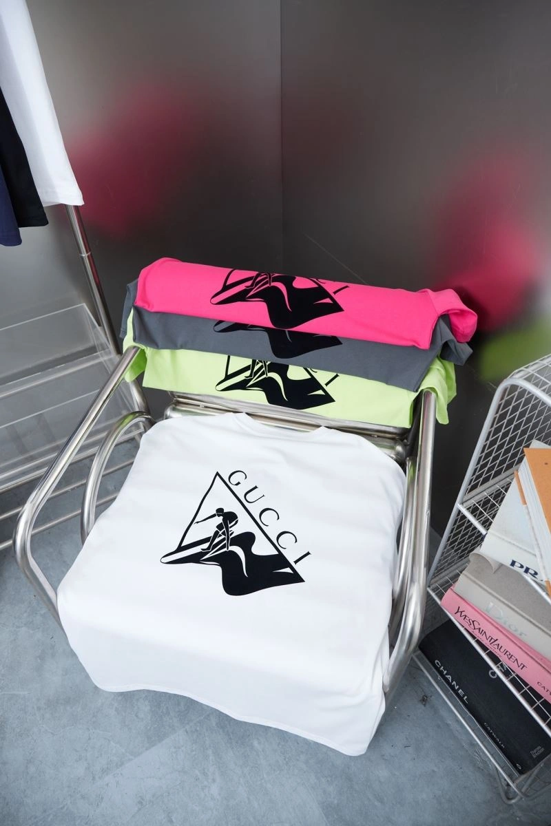 Gucci T-Shirts Unisex 128459