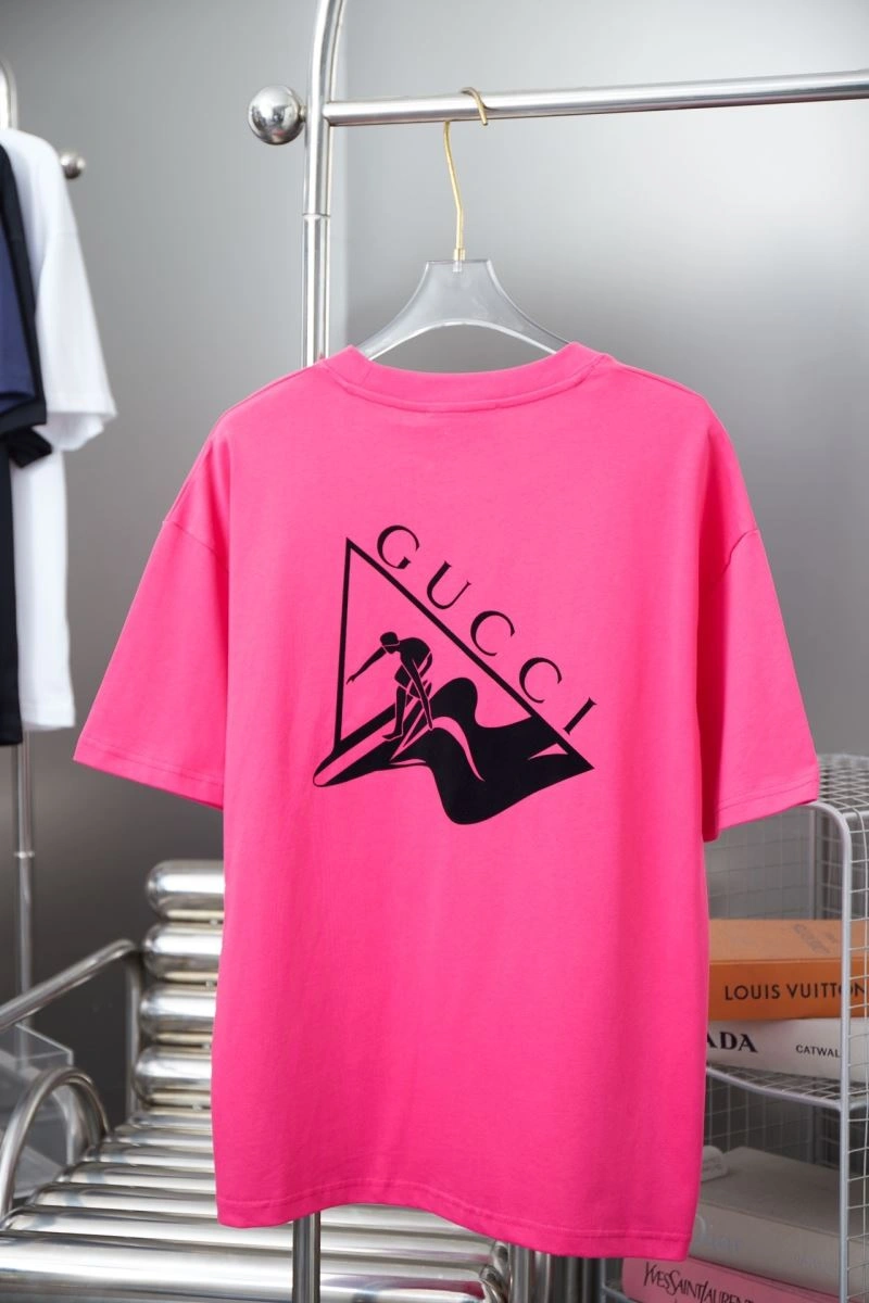 Gucci T-Shirts Neat 128446