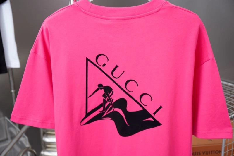 Gucci T-Shirts Neat 128446