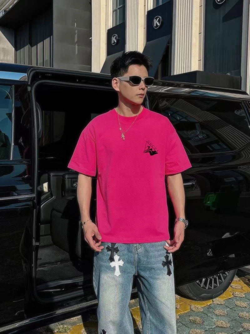 Gucci T-Shirts Neat 128446