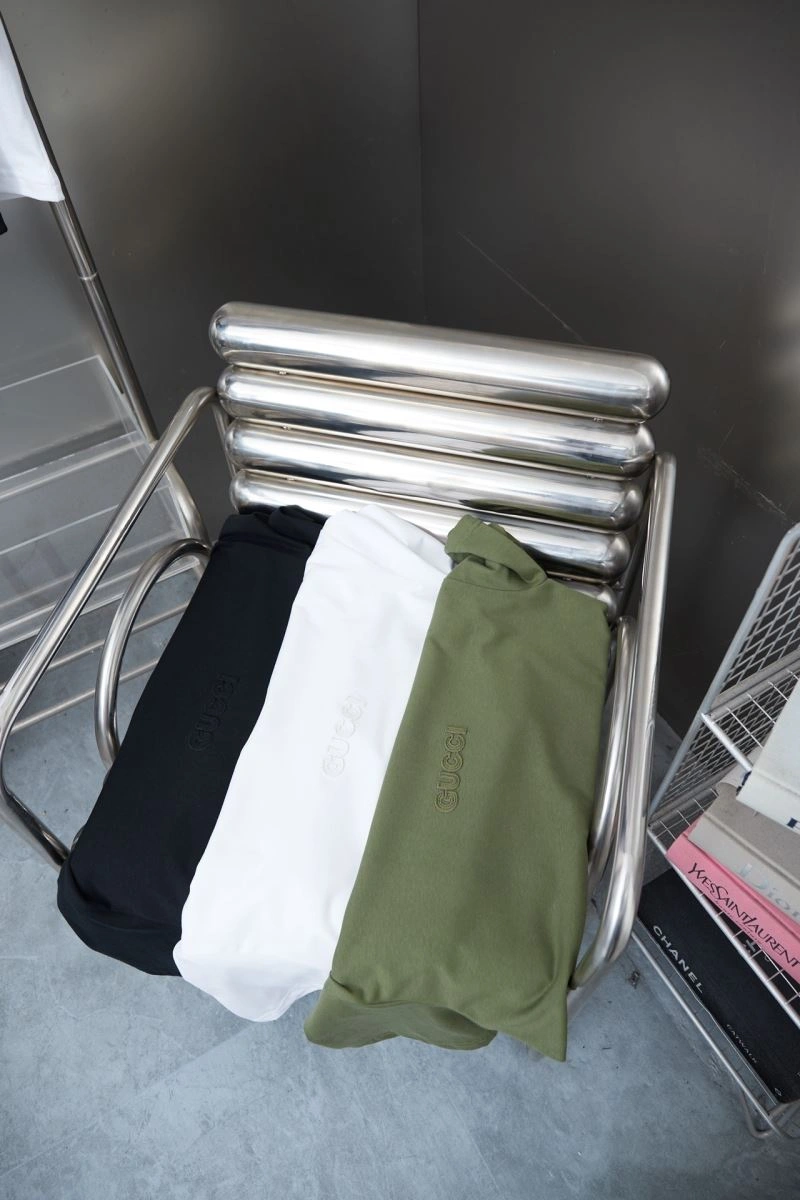 Classic Gucci T-Shirts 128441