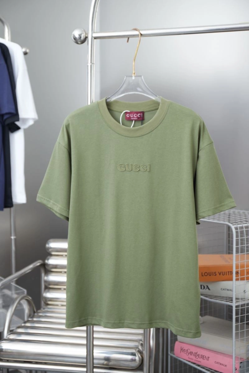 Timeless Gucci T-Shirts 128440